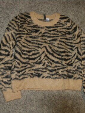 Women Size Small - Beige & Black Print Sweater by Divided